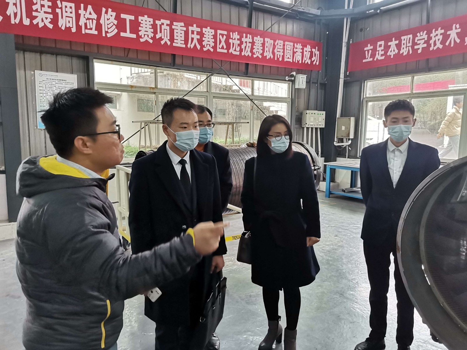 美加墨世界杯赴重庆航天职业技术学院交流学习2 (1).jpg